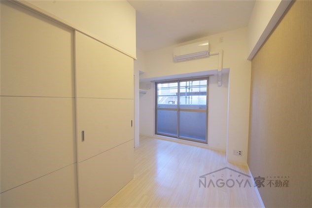 ポルタニグラ大須 リビング