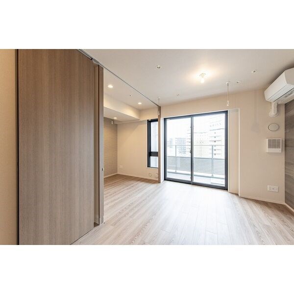 NAGOYA the TOWER リビング