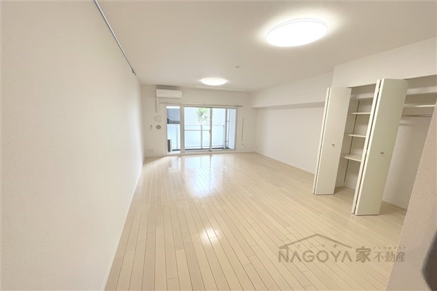 レジディア東桜Ⅱ リビング