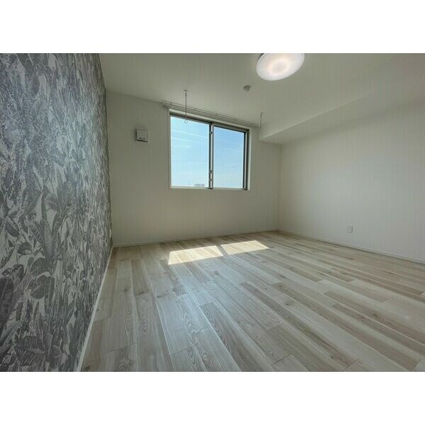 クレストタップ名古屋ウエスト リビング