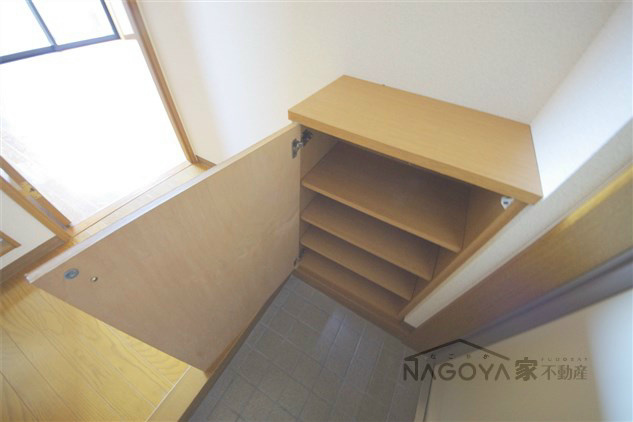 シティライフ池下 玄関