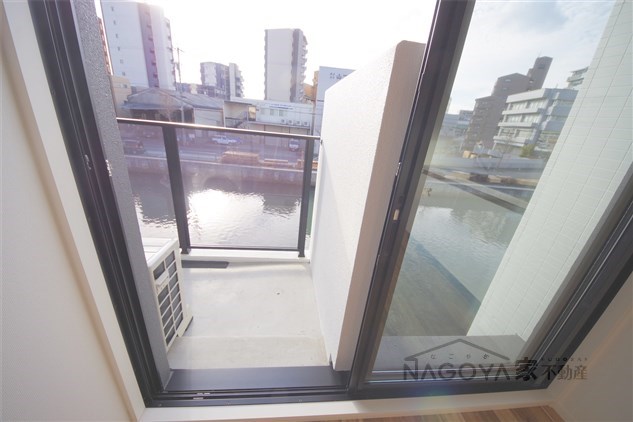 Comfort金山 ベランダ