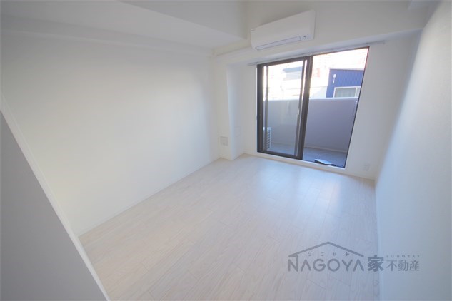 オーキッドレジデンス鶴舞 ベッドルーム