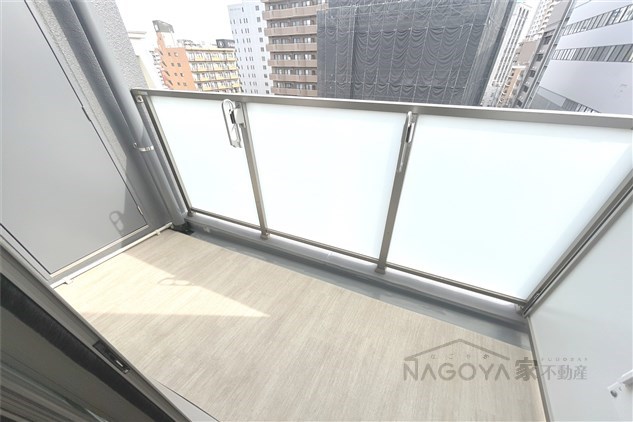エステムコート名古屋葵 ベランダ
