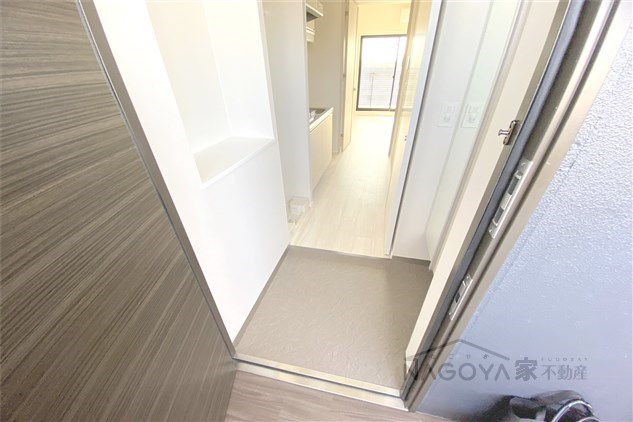 Live　Casa堀田 玄関