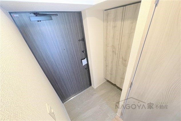 S-RESIDENCE堀田駅前 玄関