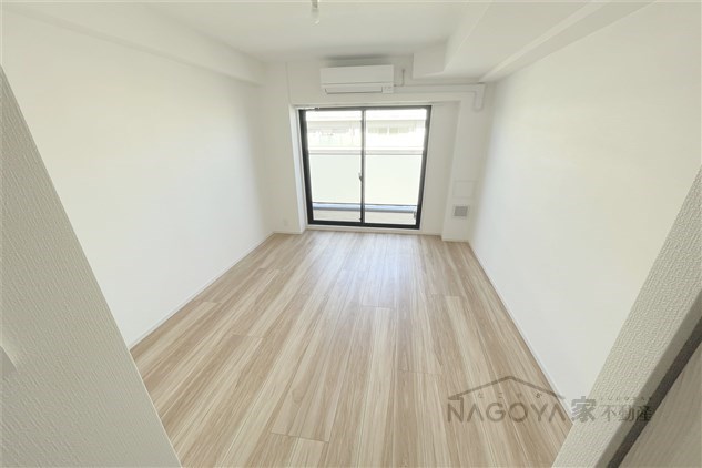 S-RESIDENCE堀田駅前 リビング