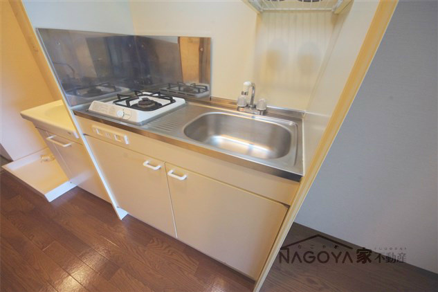 サウスパークイズミ キッチン