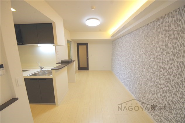 カスタリア新栄Ⅱ リビング