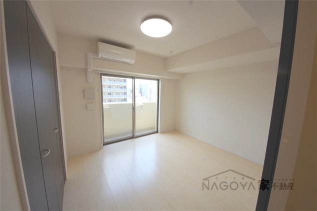 カスタリア新栄Ⅱ ベッドルーム