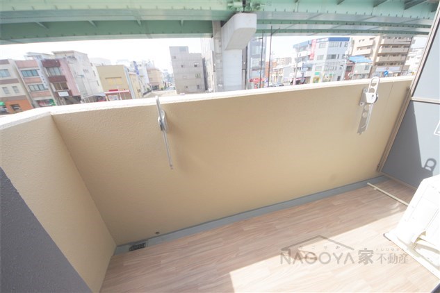 ロイヤルアンコール ベランダ