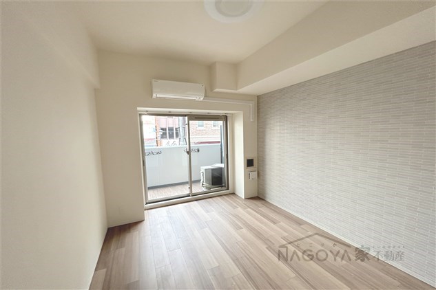 プレサンス今池駅前フェルディノ リビング