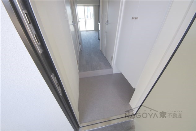 シェモア大須 玄関