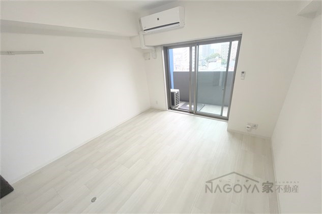 サクシード大曽根 リビング