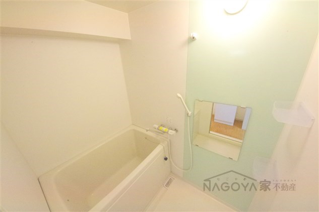 メゾン鶴舞 風呂画像