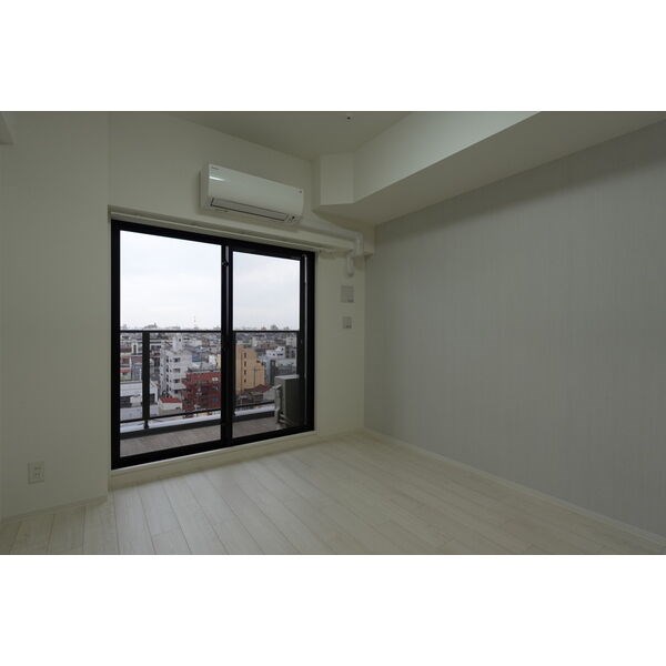 メイクスアート太閤通 ベランダ