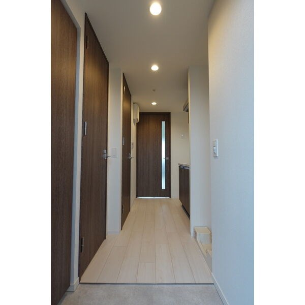 メイクスアート太閤通 玄関