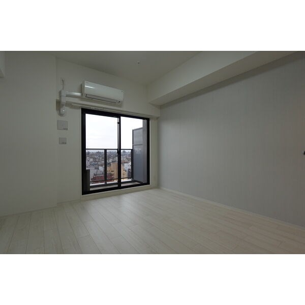 メイクスアート太閤通 ベランダ