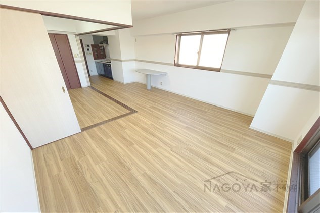 ライジング泉コートⅡ リビング