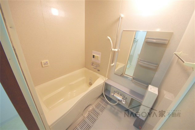 ライジング泉コートⅡ 風呂画像