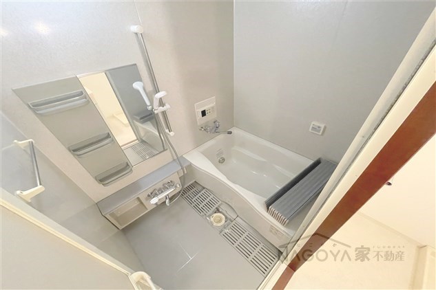 ライジング泉コートⅡ 風呂画像