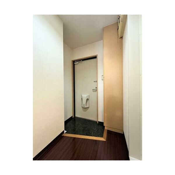 シグマケミカル名古屋ビル 玄関