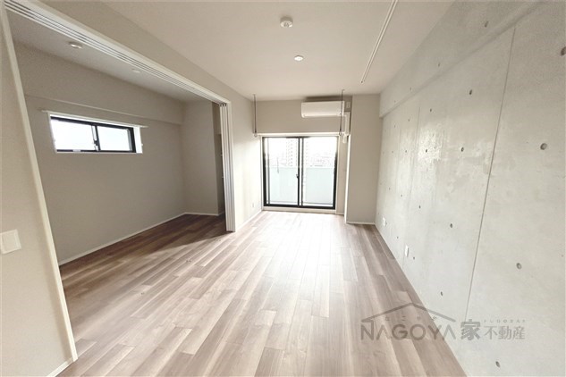 フォルティス今池 リビング