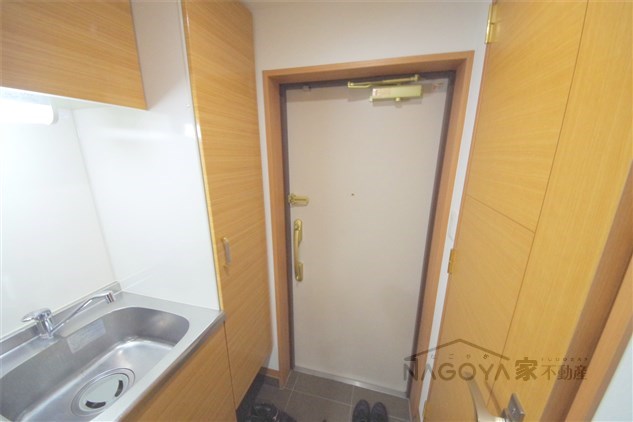 タウンライフ千種 玄関