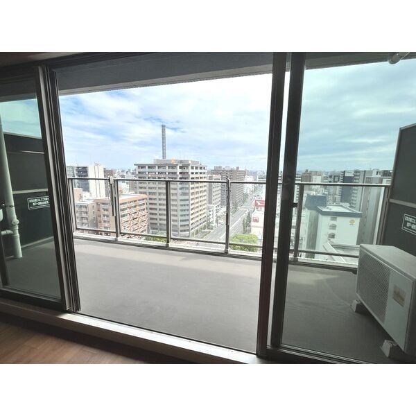 ローレルアイ上前津 ベランダ