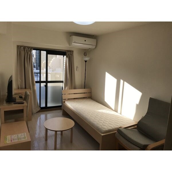 クレスト泉 リビング