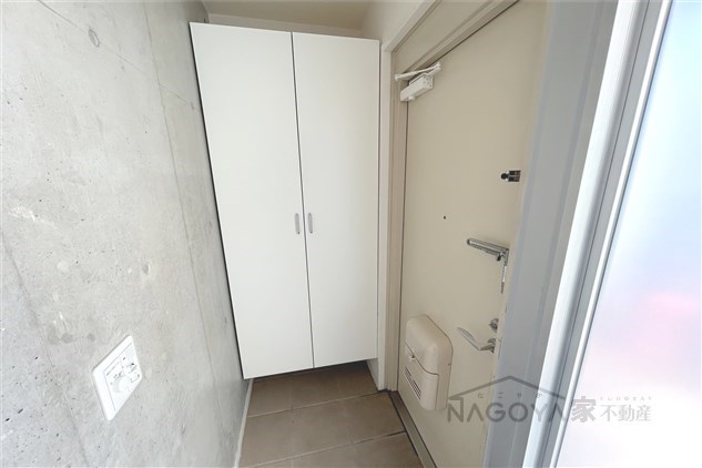 メゾネットミユキ 玄関