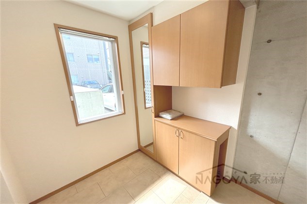 メゾネットミユキ 玄関