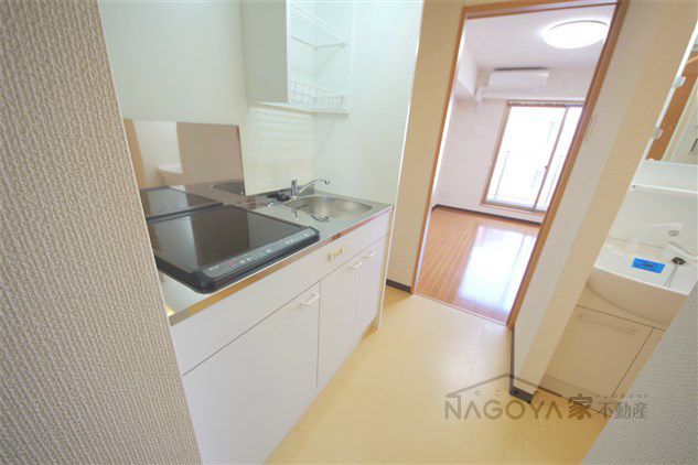 アーバンフラッツ伏見 キッチン