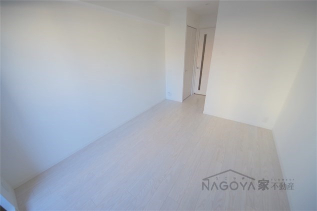 オーキッドレジデンス鶴舞 リビング