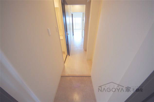 アモンフォンテーヌ 玄関