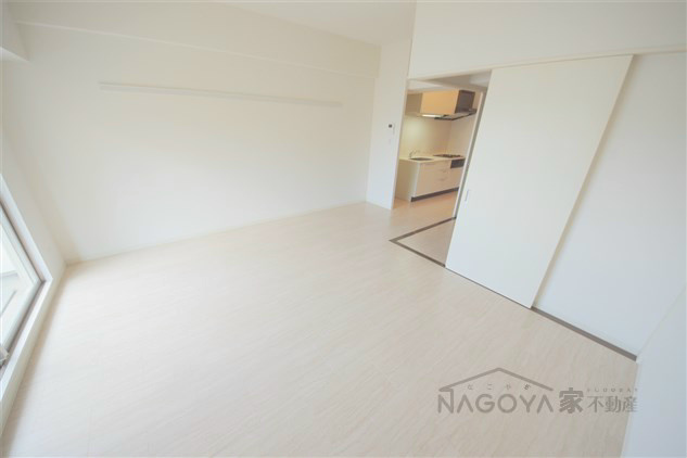 アモンフォンテーヌ リビング