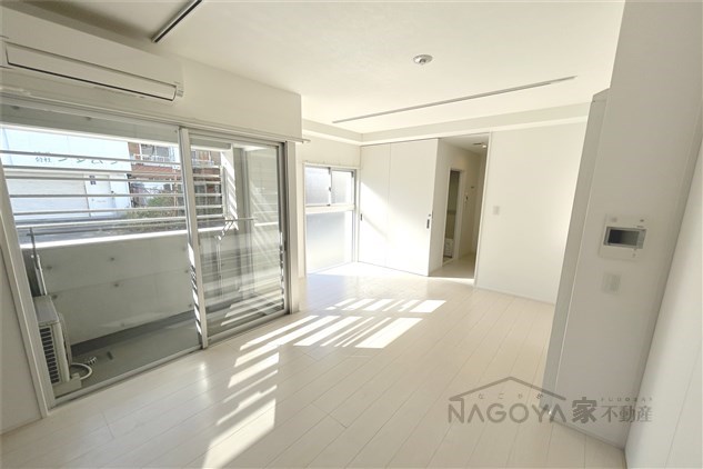 SPACE CUBE HONJIN リビング