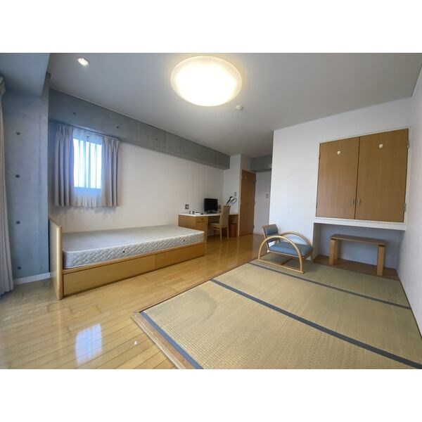 鶴舞ガーデンコート リビング