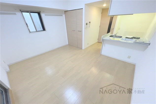 プレサンス名古屋STATIONアライブ リビング