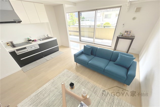 アーデン泉プレミア リビング