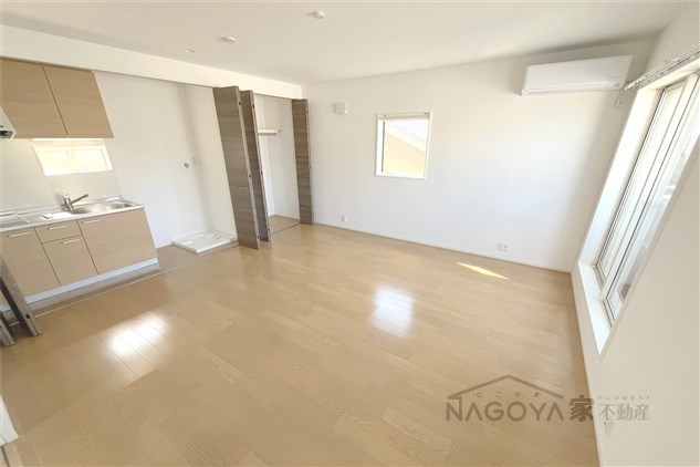 ボンヌール川名 リビング