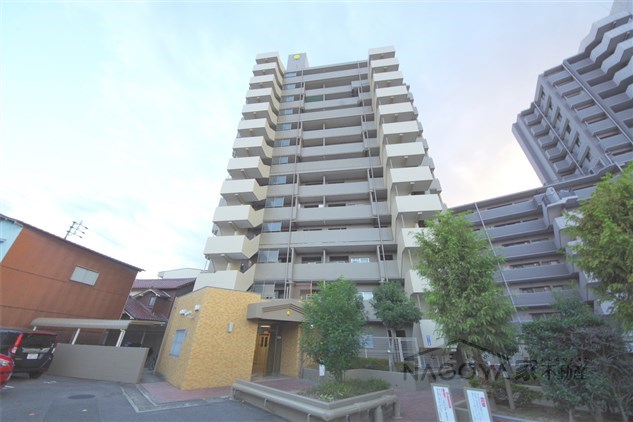 エスポア千種 外観写真