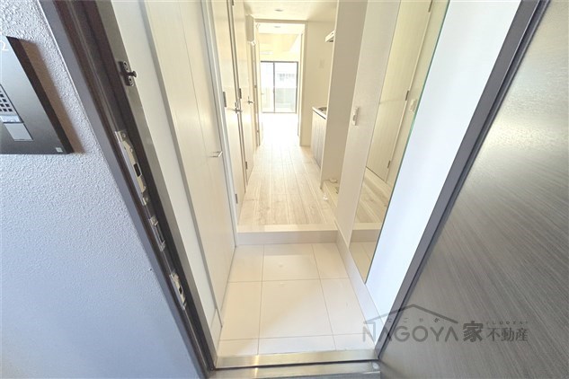 メイクス高岳 玄関