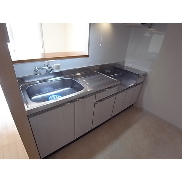 ソーラスフロント富船 キッチン