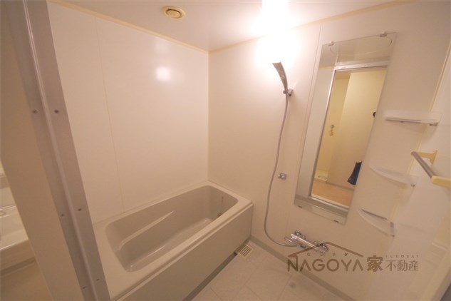 ソーラスフロント富船 風呂画像