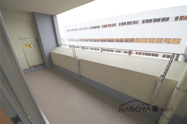 ソーラスフロント富船 ベランダ