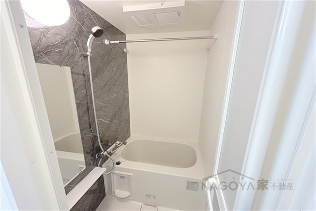 エスリード栄ラ・ヴィ 風呂画像