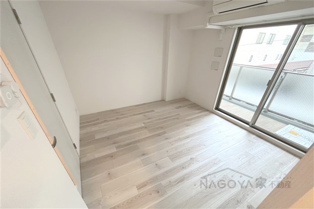 エスリードレジデンス上前津フロント リビング