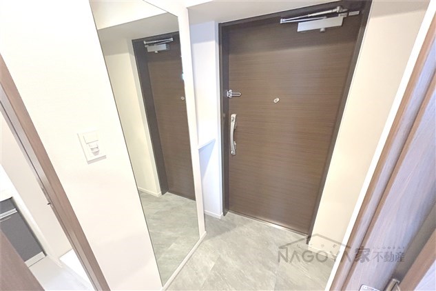 スプランディッド大須門前町 玄関