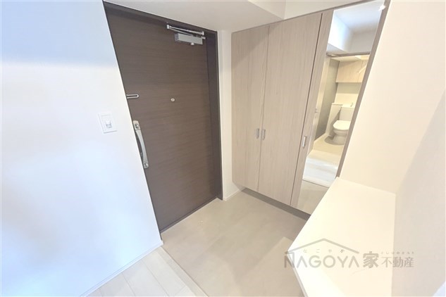 スプランディッド大須門前町 玄関